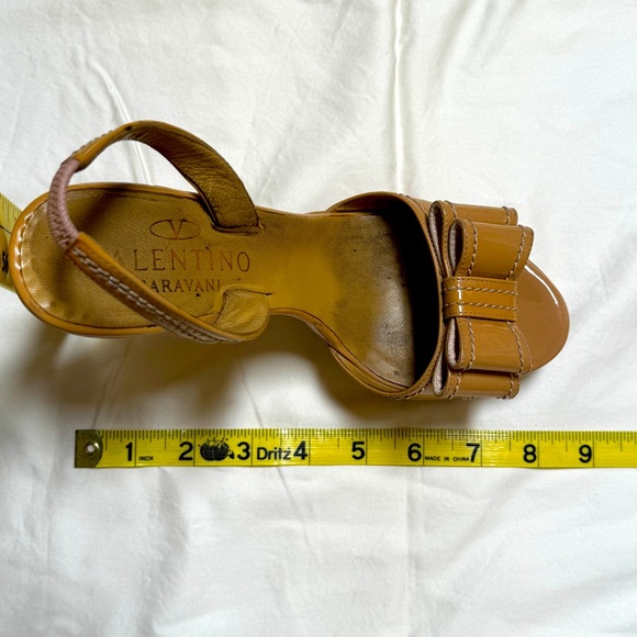 Valentino Bow Accent Slingback Sandals - Picture 15 of 16